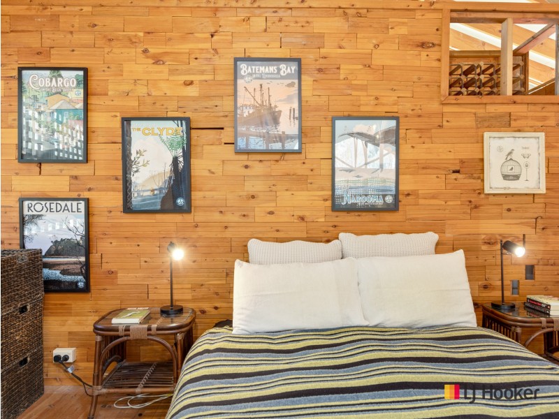 251 Annetts Parade, Mossy Point NSW 2537