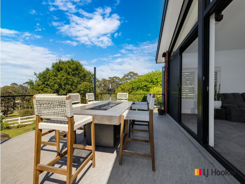 11 Barlings Drive, Tomakin NSW 2537