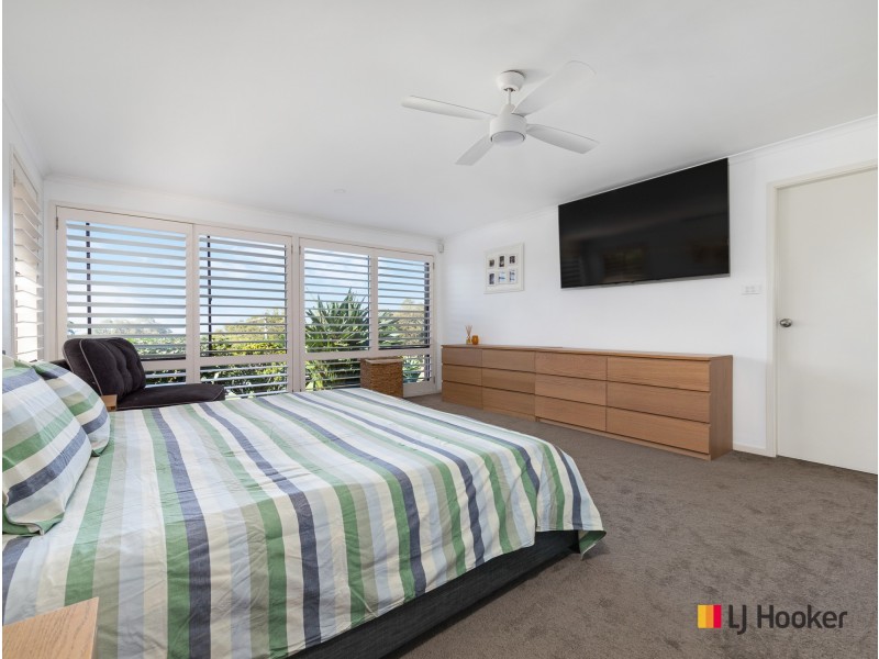 11 Barlings Drive, Tomakin NSW 2537