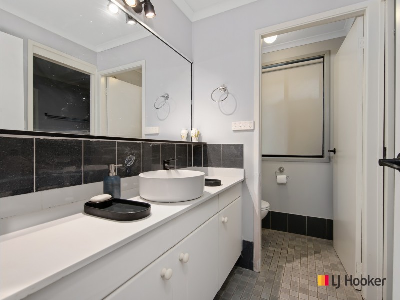 83 Karoola Crescent, Surfside NSW 2536