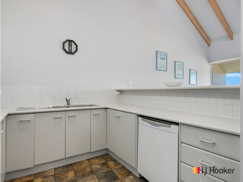 1/16 Kuppa Avenue, Malua Bay NSW 2536