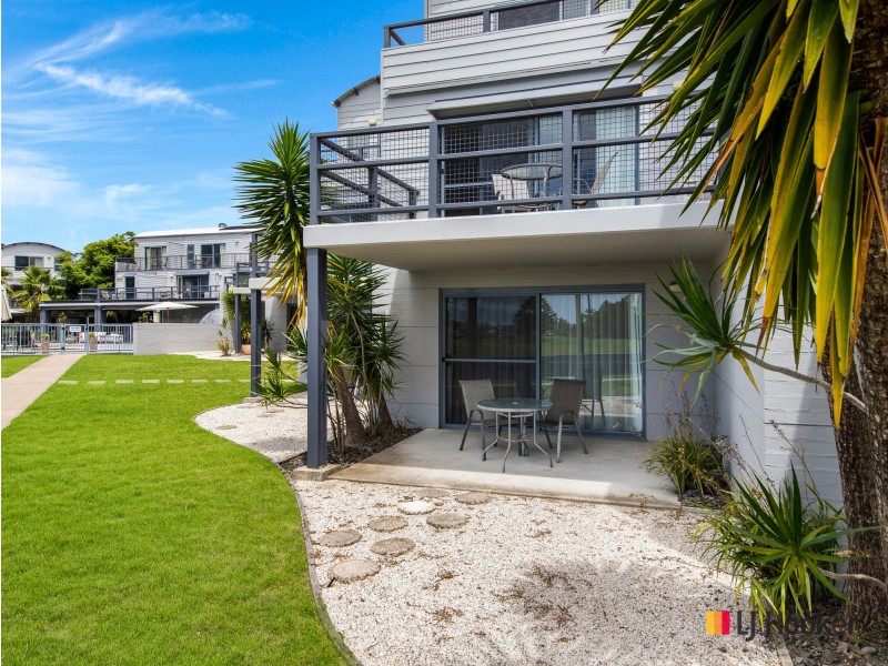 110/202-208 Beach Road, Batehaven NSW 2536