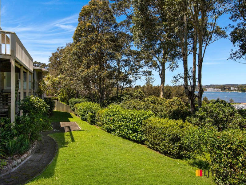 1/10 Peninsula Drive, North Batemans Bay NSW 2536