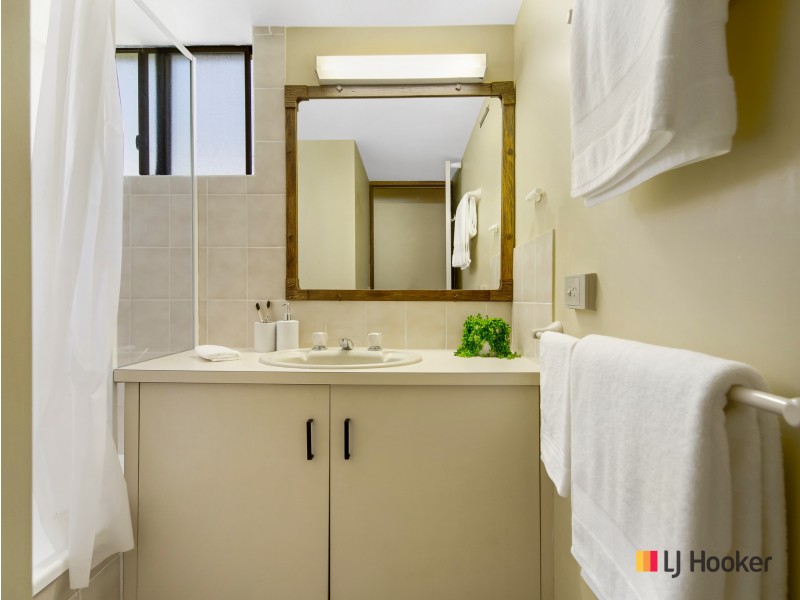 1/10 Peninsula Drive, North Batemans Bay NSW 2536