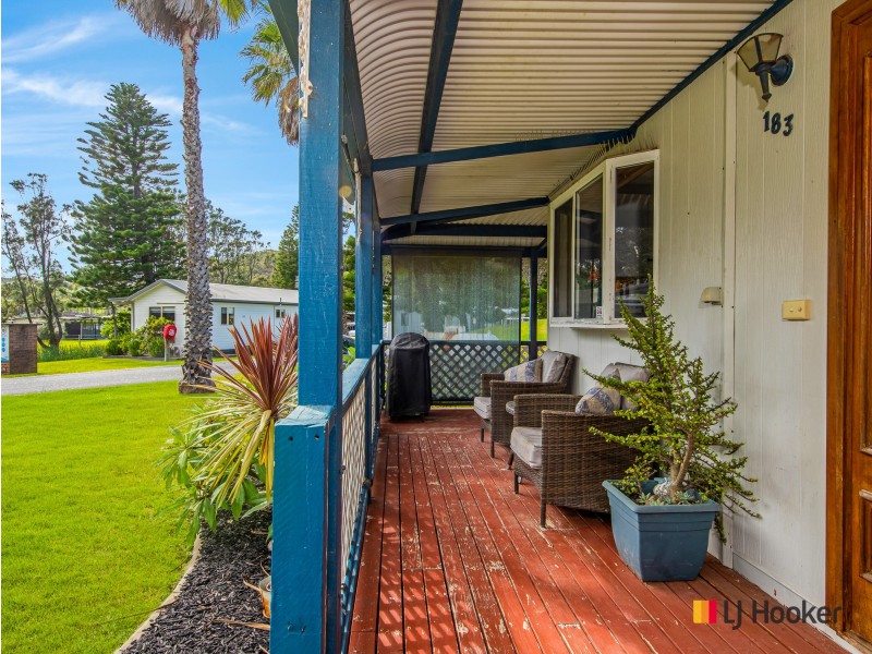 183/1939 George Bass Drive, Tomakin NSW 2537