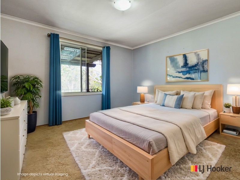 17 Pleasurelea Drive, Sunshine Bay NSW 2536