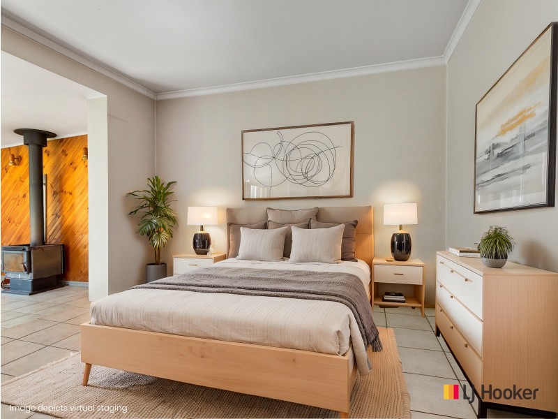 17 Pleasurelea Drive, Sunshine Bay NSW 2536