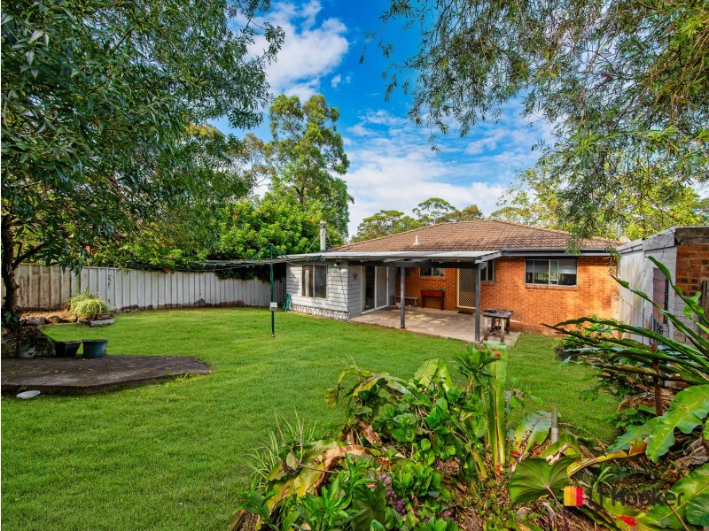 17 Pleasurelea Drive, Sunshine Bay NSW 2536