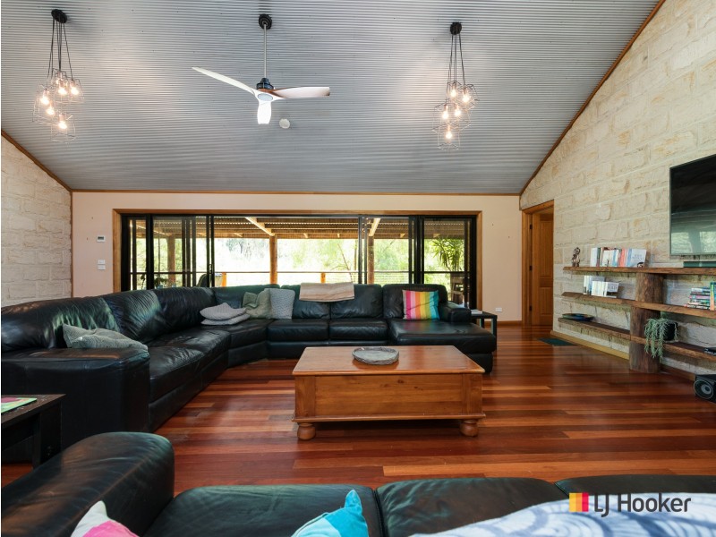86 Allards Lane, Nelligen NSW 2536