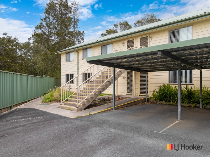 6/2152 George Bass Drive, Tomakin NSW 2537