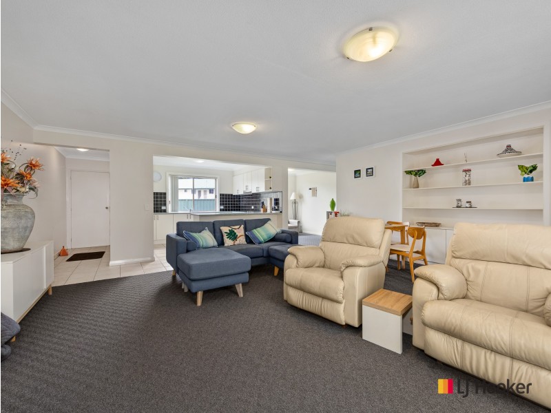 6/2152 George Bass Drive, Tomakin NSW 2537