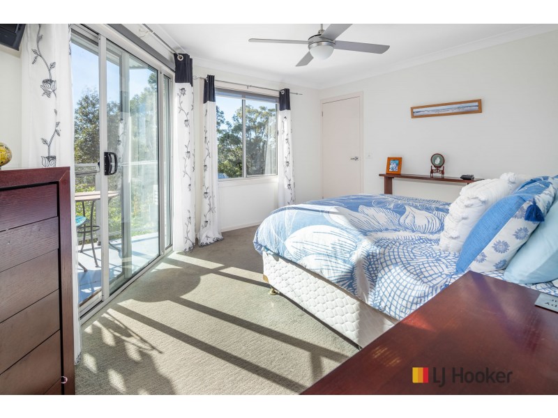 8 Seaview Way, Long Beach NSW 2536