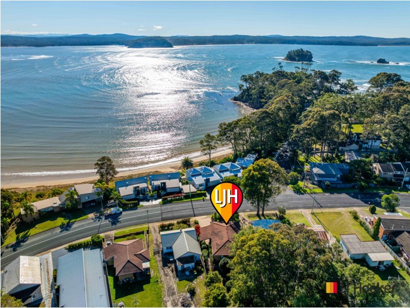 320 Beach Road, Batehaven NSW 2536