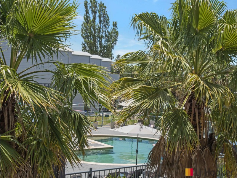 206/202-208 Beach Road, Batehaven NSW 2536