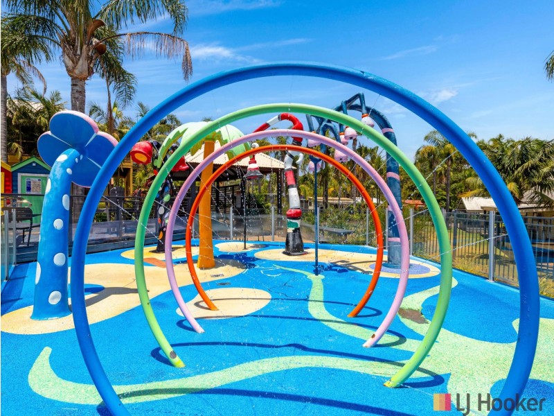 81/425 Princes Highway, Lake Tabourie NSW 2539