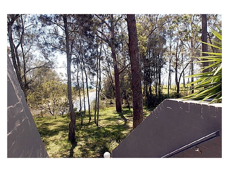 39 Newth Place, Surf Beach NSW 2536