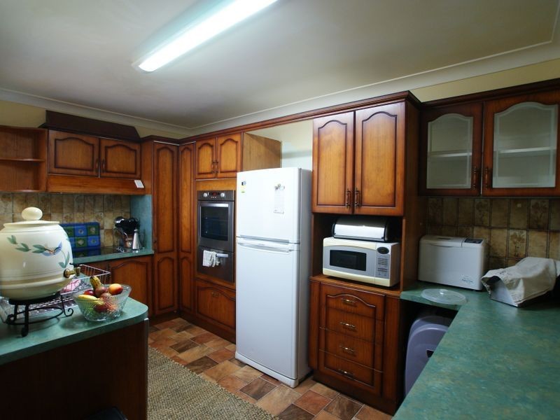 12 TIMBER WAY, Surf Beach NSW 2536