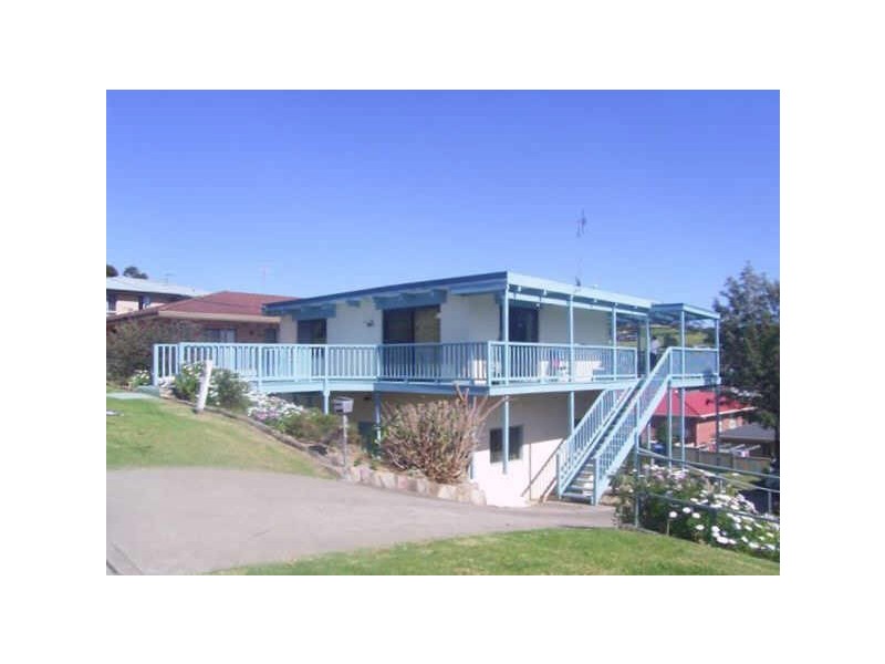 27 Ocean Avenue, Surf Beach NSW 2536