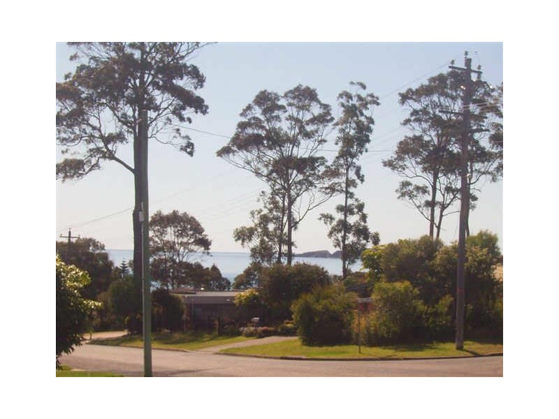 27 Ocean Avenue, Surf Beach NSW 2536