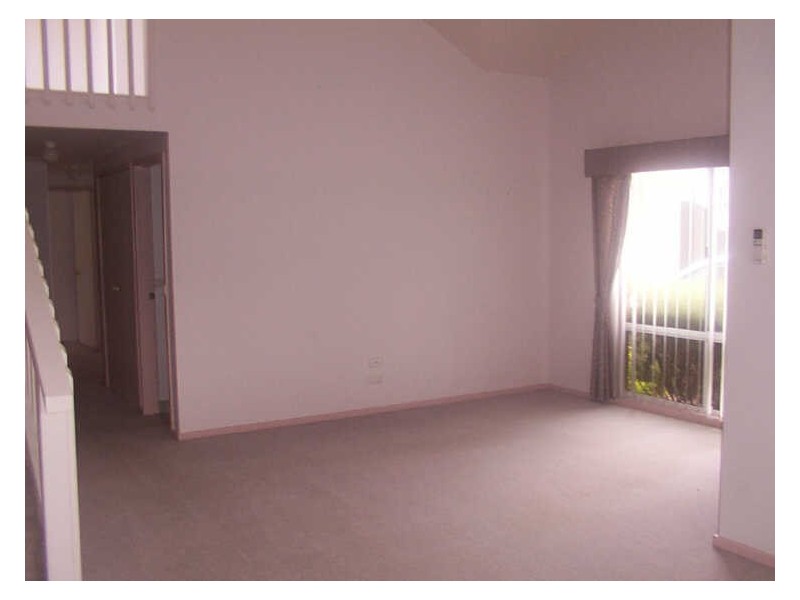 2/19 Zanthus Drive, Broulee NSW 2537