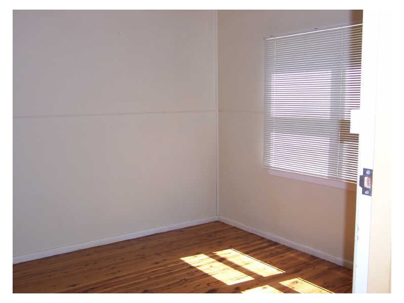 8 Village Road, South Durras NSW 2536