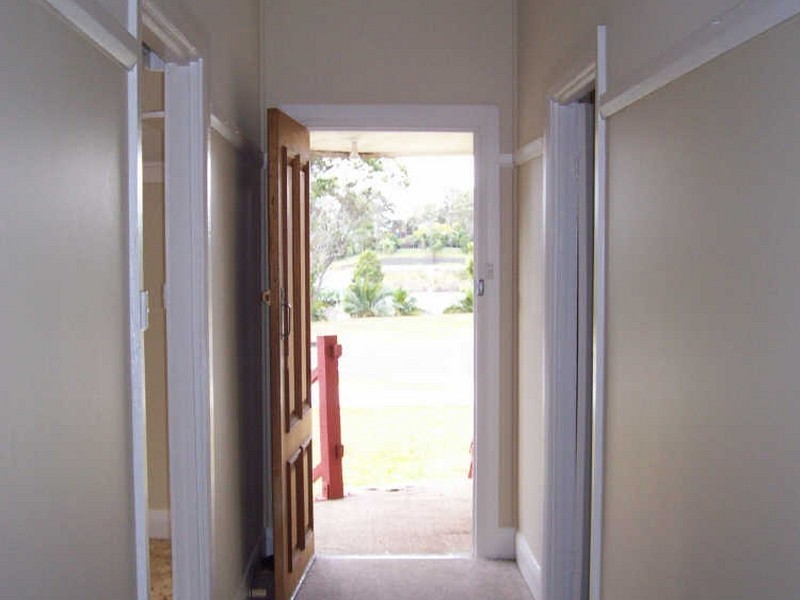 4 Bent Street, Batemans Bay NSW 2536