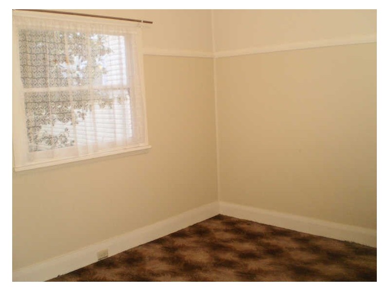 4 Bent Street, Batemans Bay NSW 2536