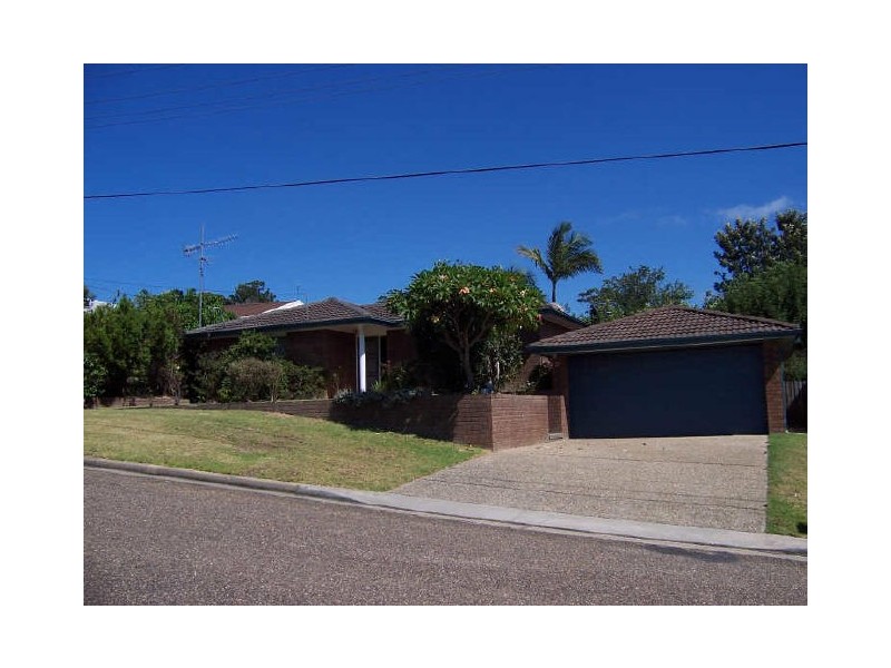 21 TASMAN STREET, Surf Beach NSW 2536
