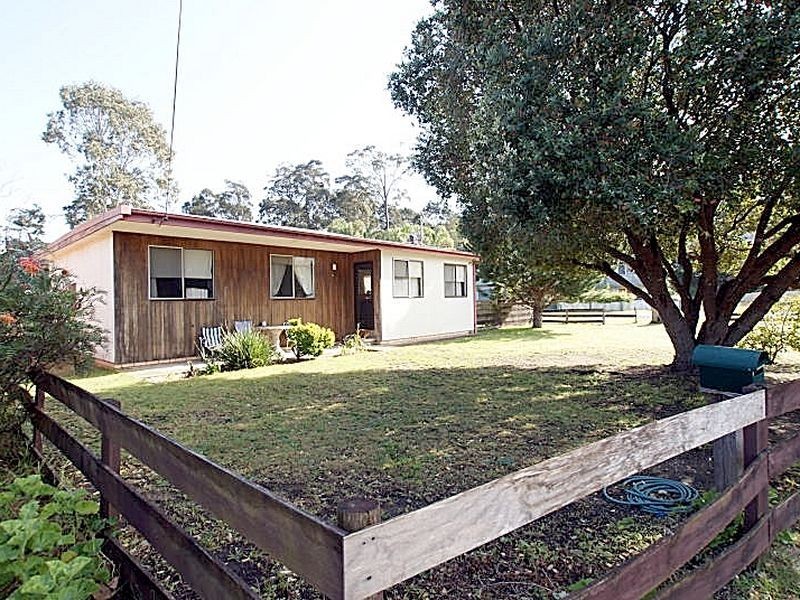 1 Foam Street, Surfside NSW 2536