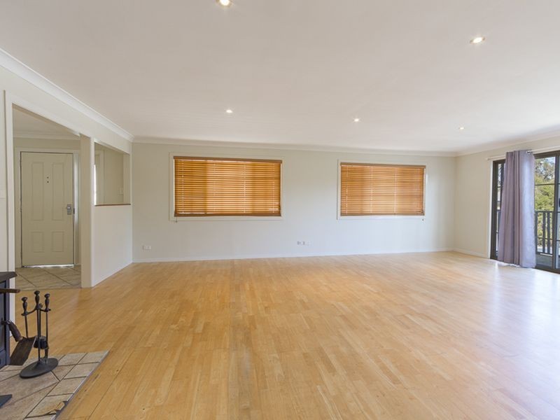 11 Beauty Crescent, Surfside NSW 2536