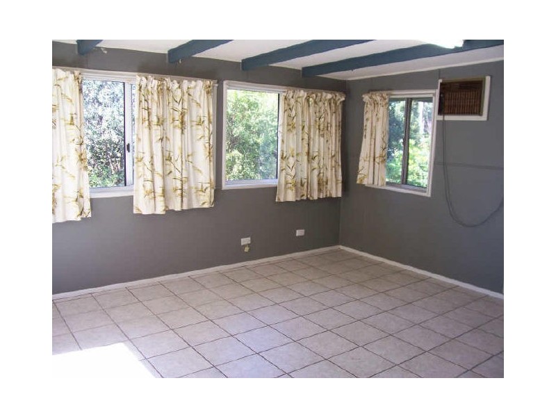 43 OLD PRINCES HIGHWAY, Batemans Bay NSW 2536