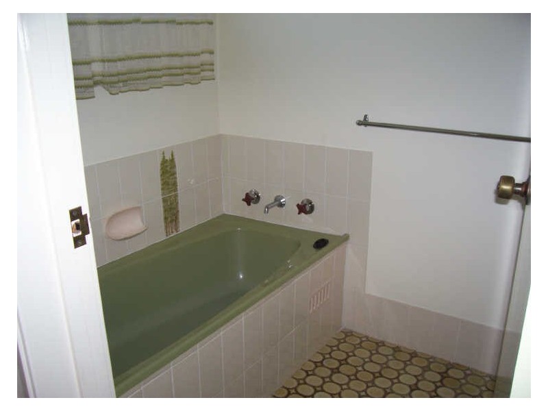 30 Timbara Crescent, Surfside NSW 2536