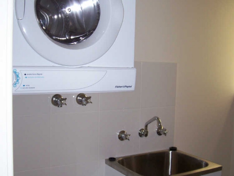 5/5 CRAG ROAD, Batehaven NSW 2536