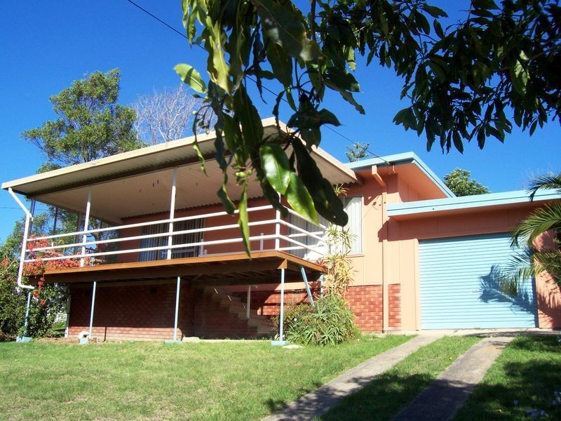 3 Wimbin Avenue, Malua Bay NSW 2536