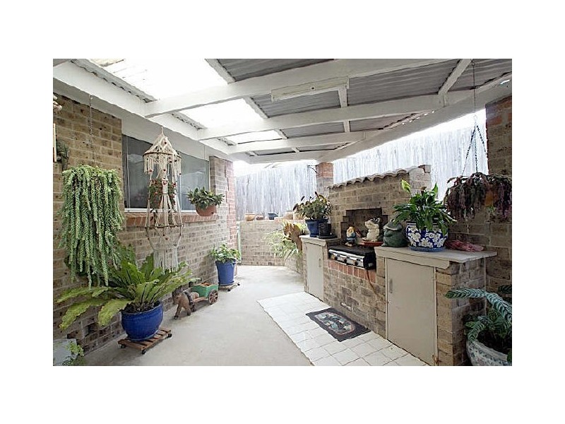 61 Karoola Crescent, Surfside NSW 2536