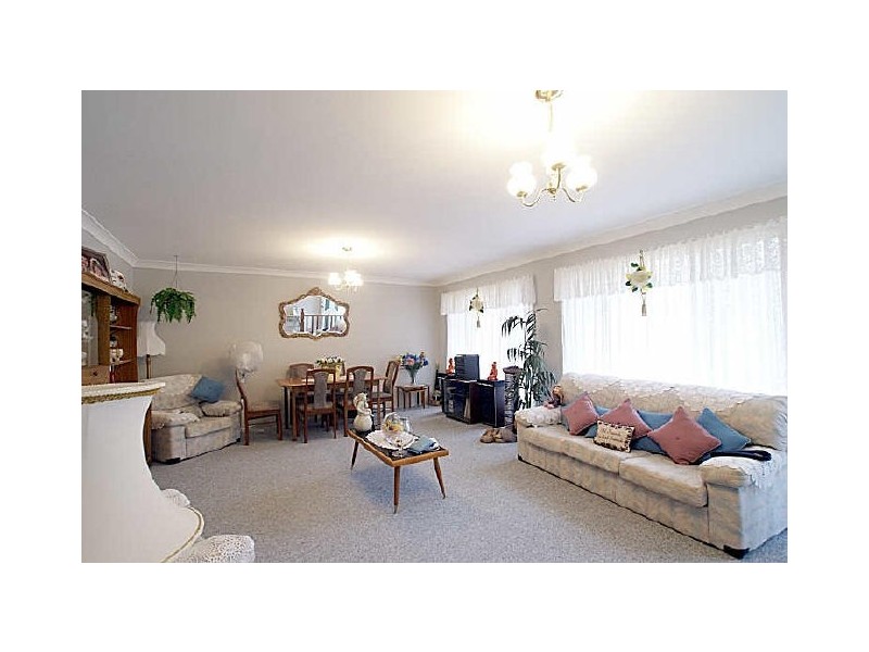 61 Karoola Crescent, Surfside NSW 2536