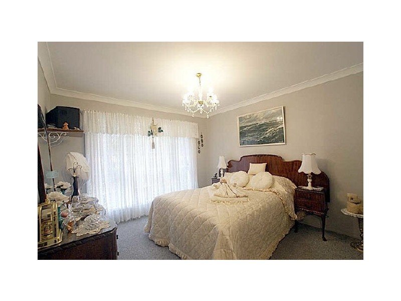 61 Karoola Crescent, Surfside NSW 2536