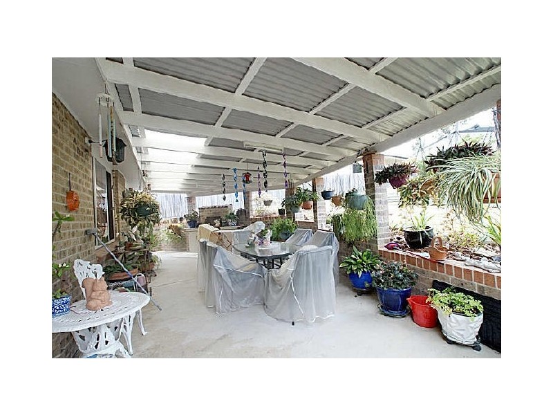 61 Karoola Crescent, Surfside NSW 2536