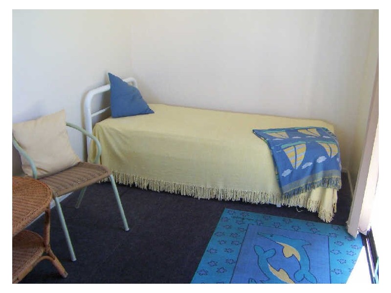 4 Barton Pde, Tomakin NSW 2537