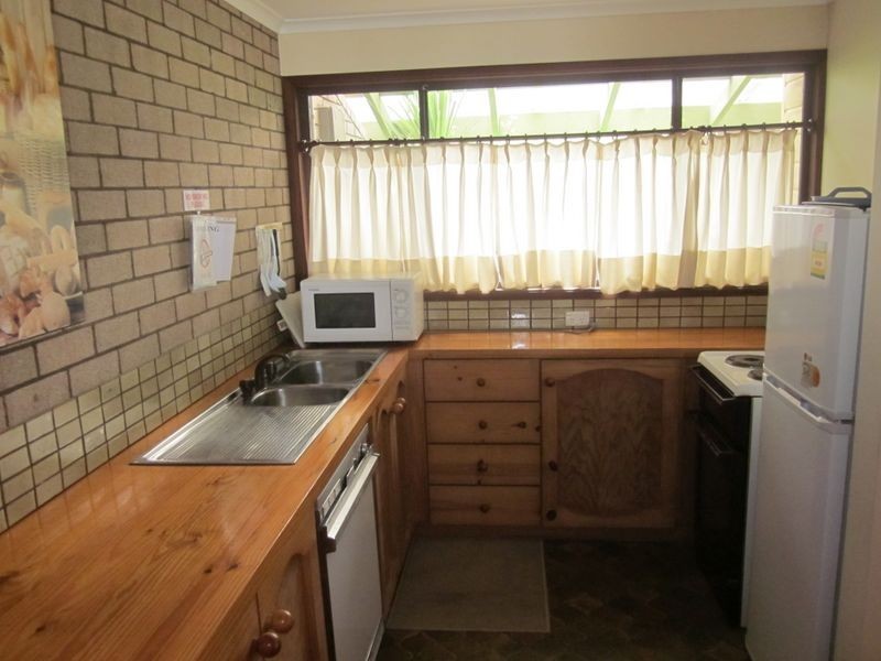 3/1 Calton Road, Batehaven NSW 2536