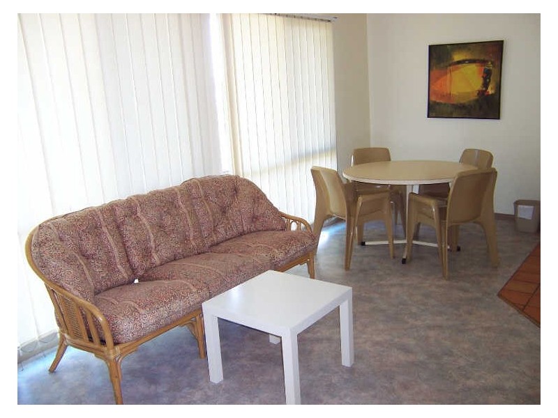 1/73 Pyang Ave, Malua Bay NSW 2536