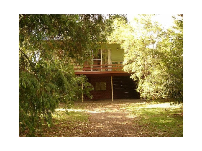 16 Broulee Road, Broulee NSW 2537