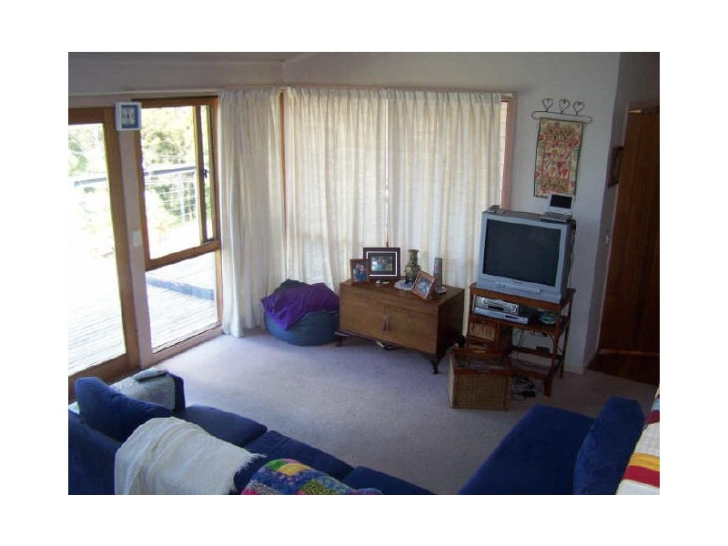 40 Catalina Drive, Catalina NSW 2536