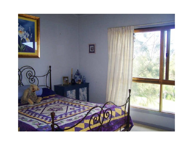 40 Catalina Drive, Catalina NSW 2536