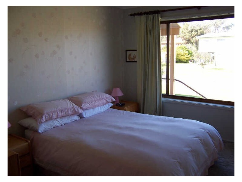 15 Foam Street, Surfside NSW 2536