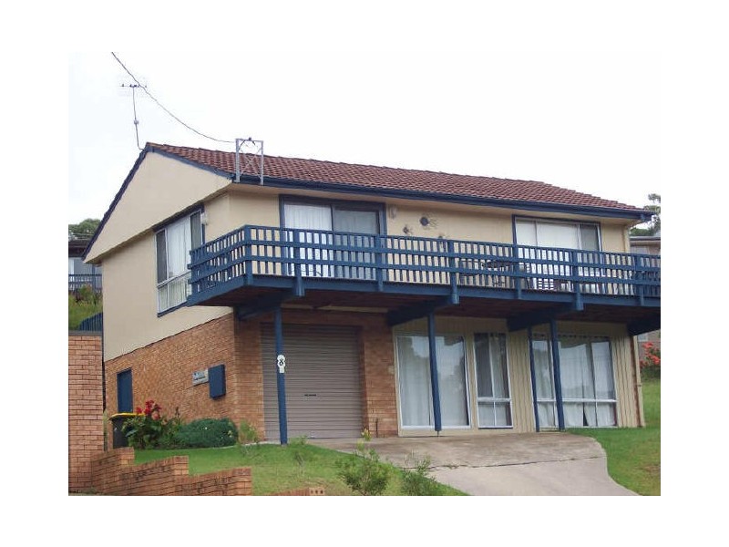 8 Merinda Street, Malua Bay NSW 2536