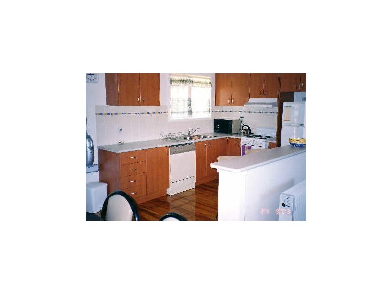 8 Merinda Street, Malua Bay NSW 2536