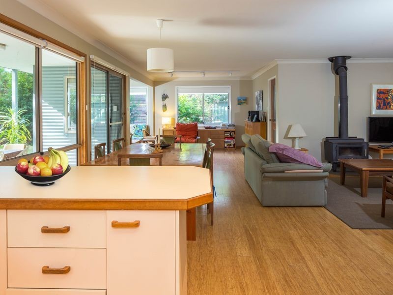 9 Illabunda Drive, Malua Bay NSW 2536