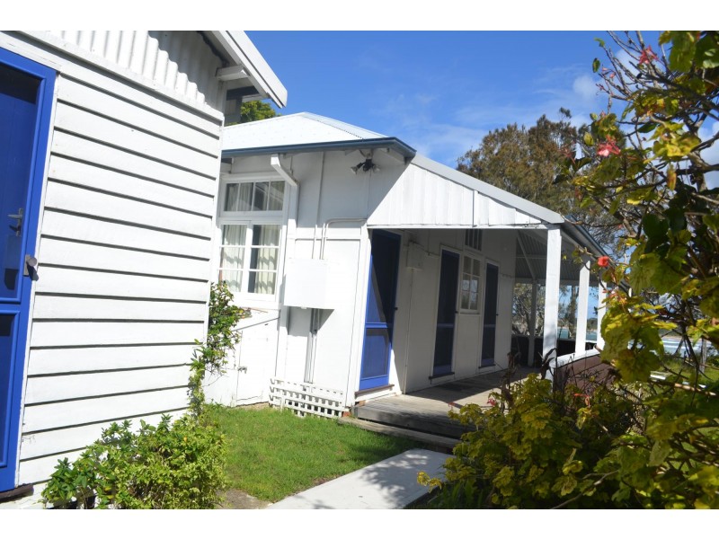 46 Candlagan Drive, Broulee NSW 2537
