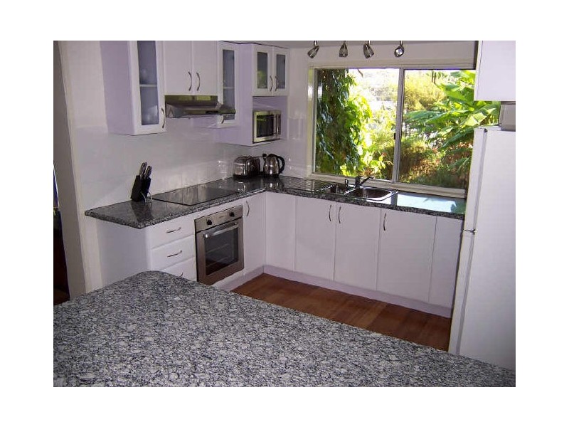 25 Karoo Crescent, Malua Bay NSW 2536